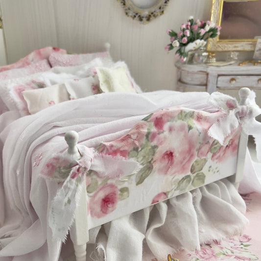 Chantallena Doll House Dressed 1:12 Scale Bed | Decoupaged with Grand Pink Roses with Cotton Lawn Bedspreads|Grand Roses