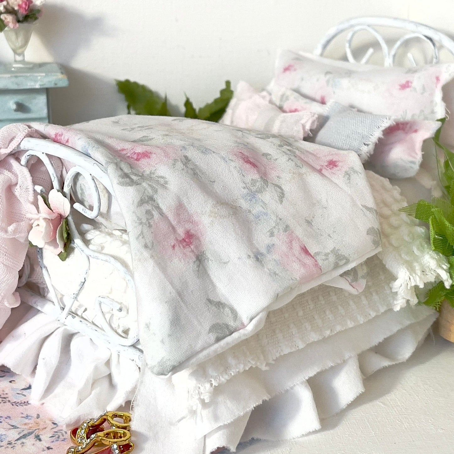 Chantallena Doll House dressed bed Dressed Bed | Shabby Cotton with Pink Roses and Poly Pink Ruffled Bedspread  | Theodora