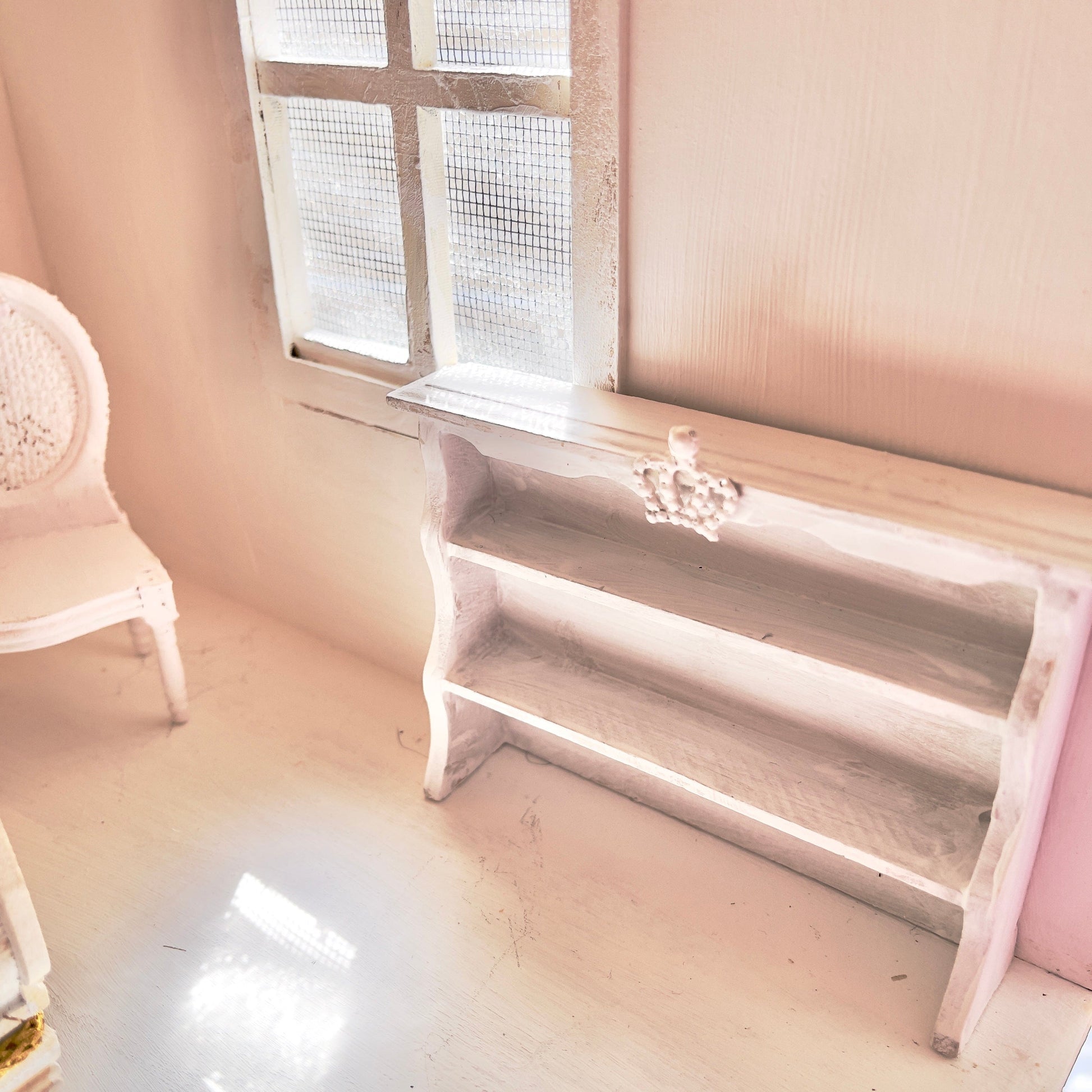 Chantallena Doll House Furniture Fawn’s Flea Market Finds | Eight Piece Furniture and Decor- 1:12 Scale |Lot 10