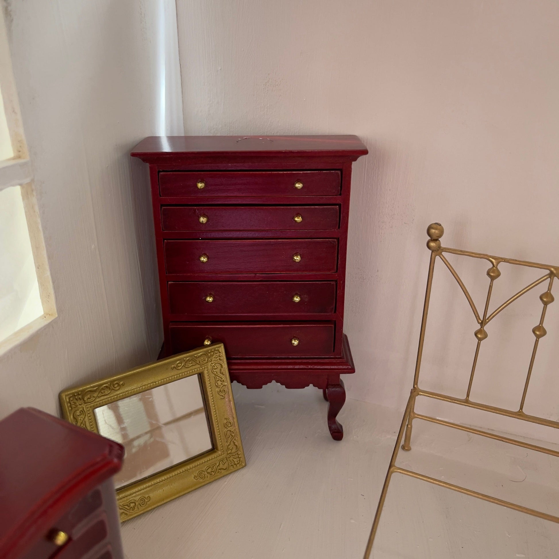 Chantallena Doll House Furniture Fawn’s Flea Market Finds | Eight Piece Furniture and Decor- 1:12 Scale |Lot 11