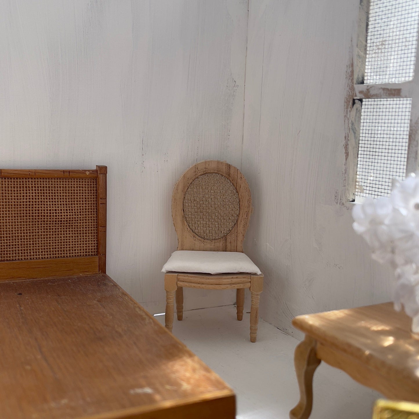Chantallena Doll House Furniture Fawn’s Flea Market Finds | Eleven Piece Furniture and Decor- 1:12 Scale |Lot 12