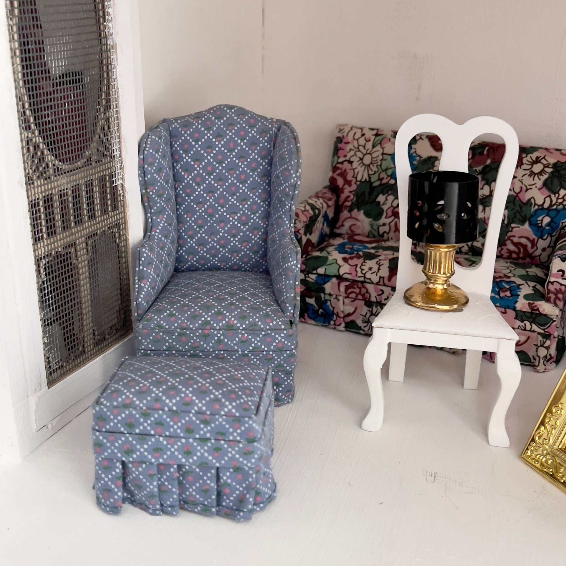 Chantallena Doll House Furniture Fawn’s Flea Market Finds | Fourteen Piece Furniture and Decor- 1:12 Scale |Lot 2