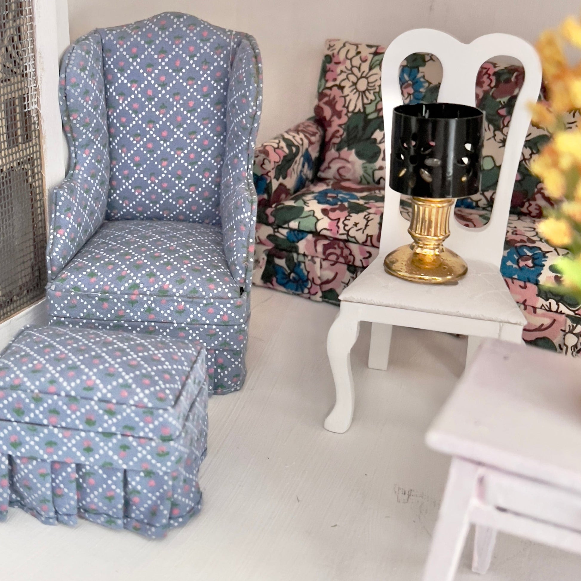 Chantallena Doll House Furniture Fawn’s Flea Market Finds | Fourteen Piece Furniture and Decor- 1:12 Scale |Lot 2