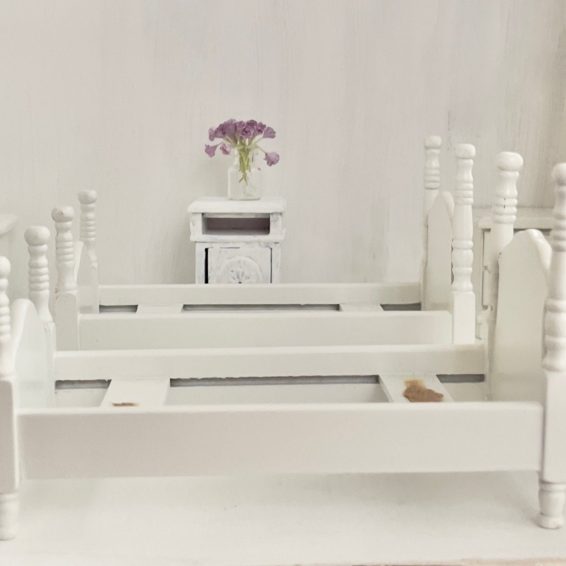 Chantallena Doll House Furniture Fawn’s Flea Market Finds |Ten Piece Furniture and Decor- 1:12 Scale |Lot 4