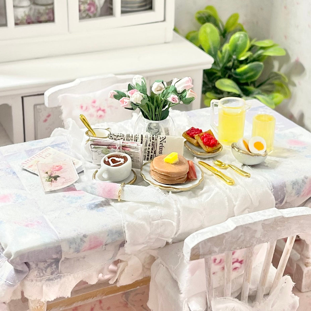 Chantallena Doll House Kitchen set Breakfast Time-Shabby Kitchen Table Set with Accessories