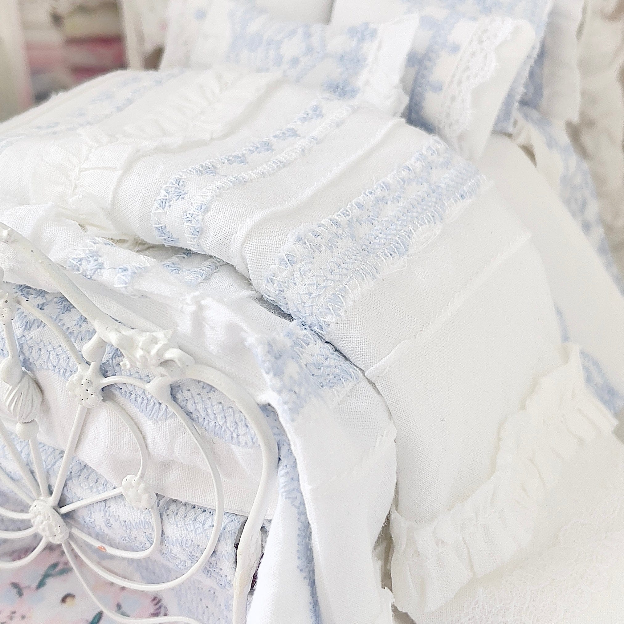 Chantallena Doll House Six whispering petals bed 1:12 Scale Dressed Dollhouse Bed - Blue Memories| Chantallena