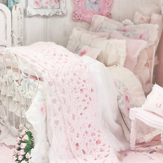 Chantallena Doll House Six whispering petals bed 1:12 Scale Dressed Dollhouse Bed - Morning Roses | Chantallena