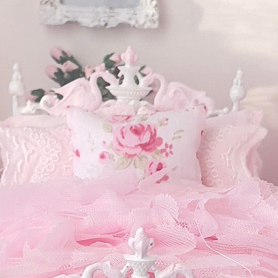 Chantallena Doll House Six whispering petals bed 1:12 Scale Dressed Dollhouse Bed - Pink Plié | Chantallena