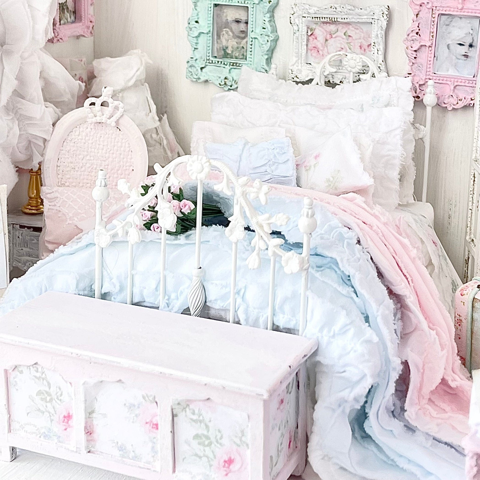 Chantallena Doll House Six whispering petals bed 1:12 Scale Dressed Dollhouse Bed - The Ruffled Rose | Chantallena