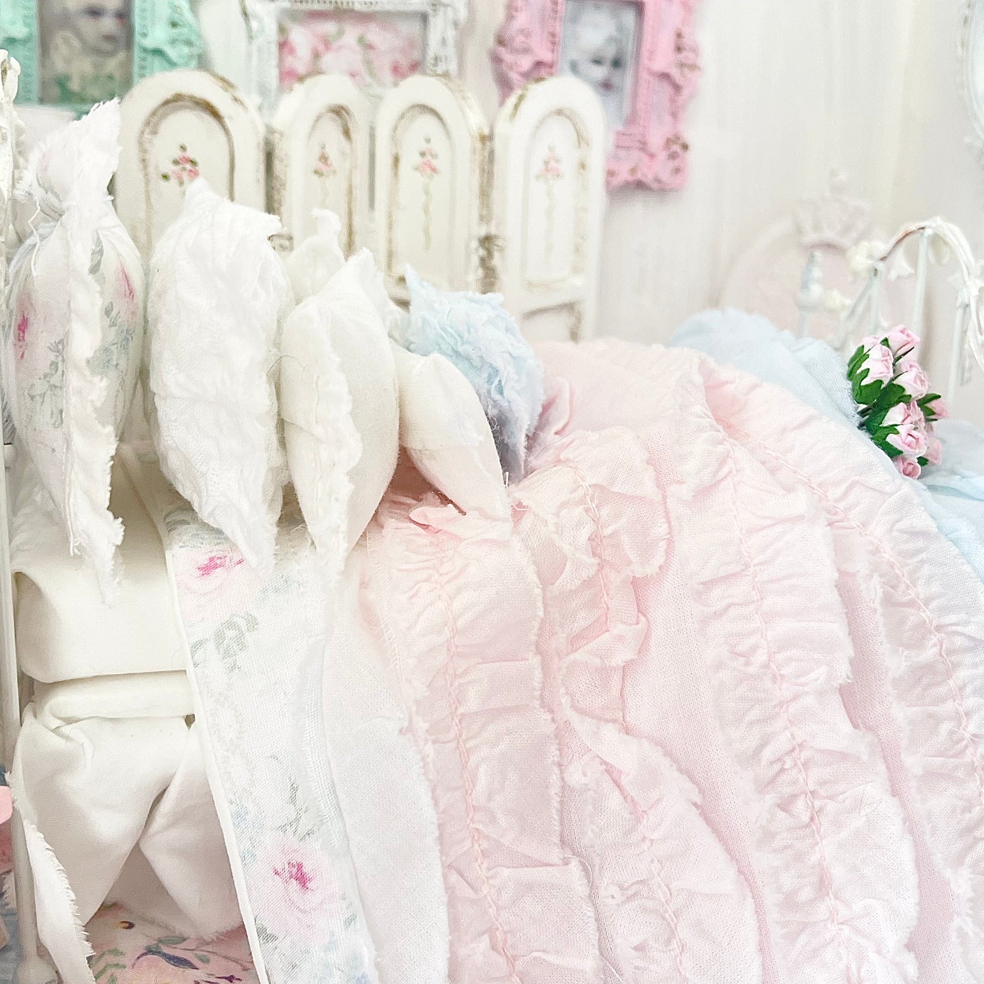 Chantallena Doll House Six whispering petals bed 1:12 Scale Dressed Dollhouse Bed - The Ruffled Rose | Chantallena