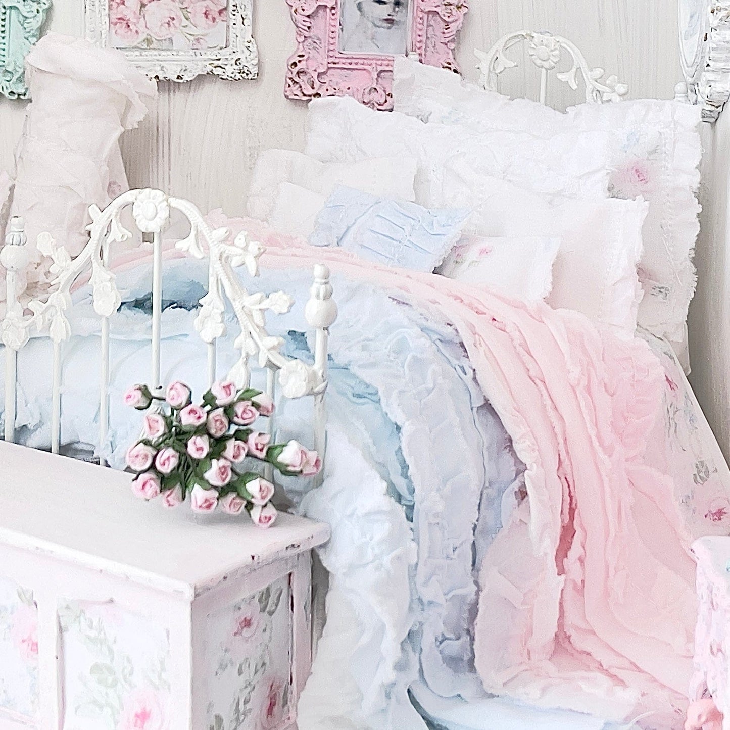 Chantallena Doll House Six whispering petals bed 1:12 Scale Dressed Dollhouse Bed - The Ruffled Rose | Chantallena