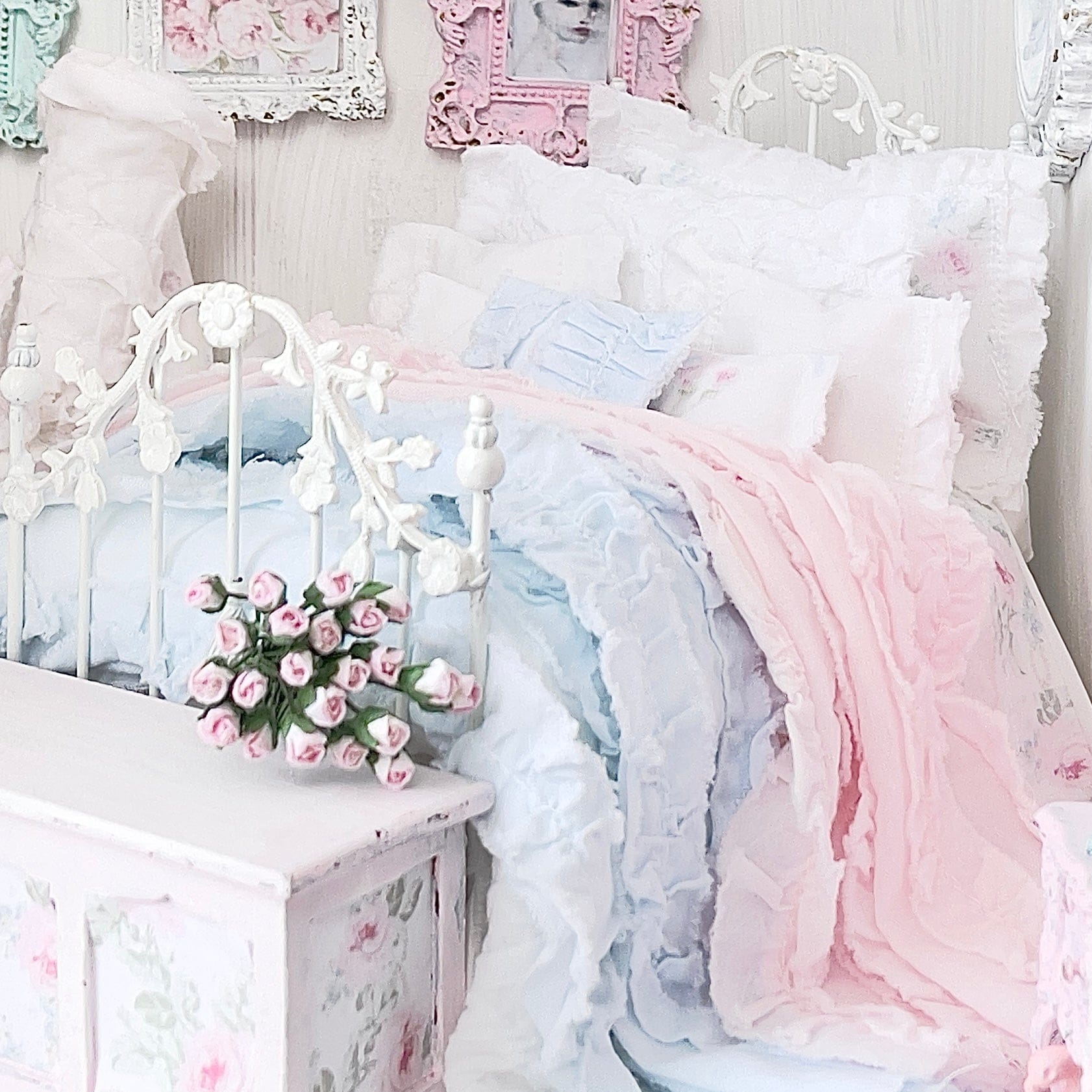 Chantallena Doll House Six whispering petals bed 1:12 Scale Dressed Dollhouse Bed - The Ruffled Rose | Chantallena