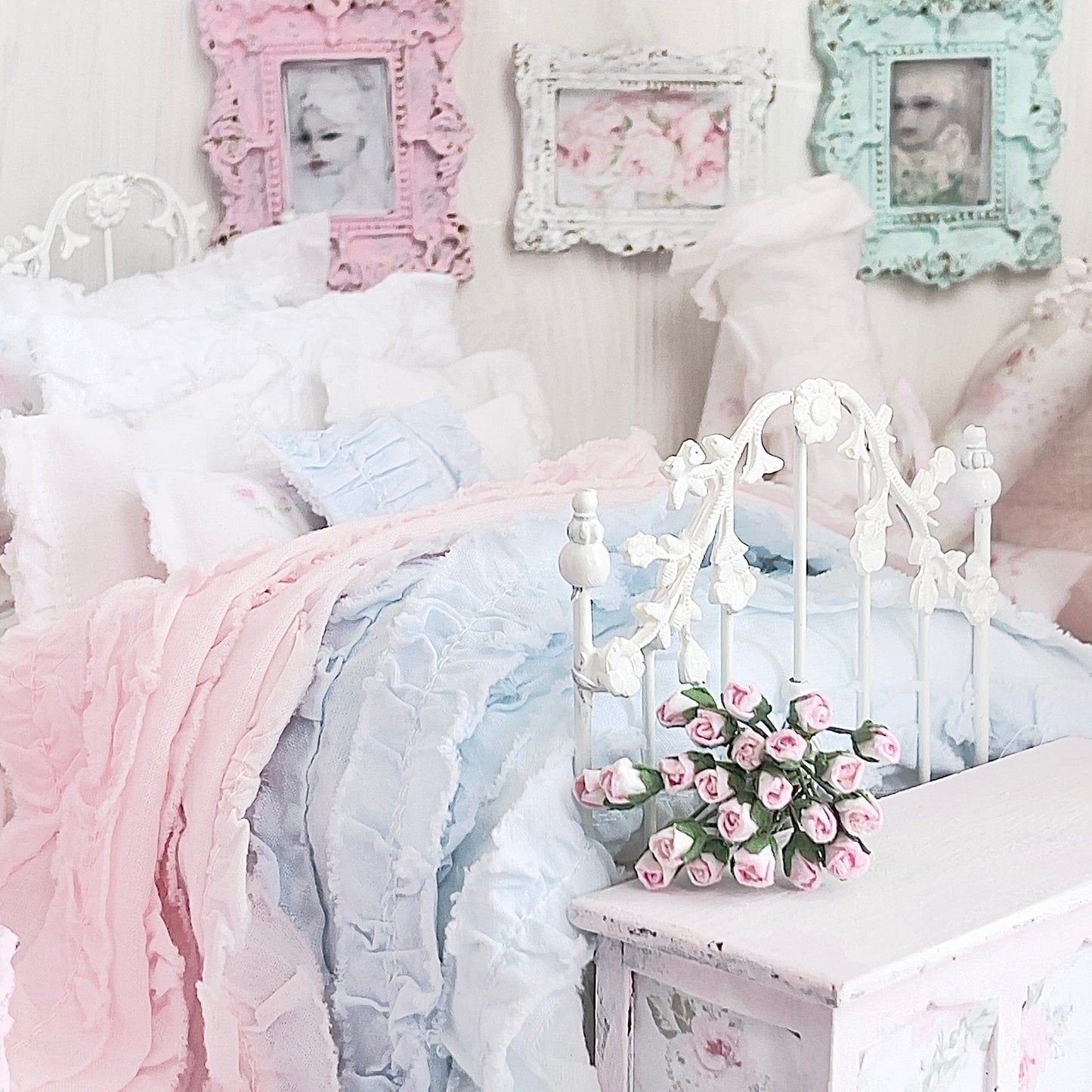 Chantallena Doll House Six whispering petals bed 1:12 Scale Dressed Dollhouse Bed - The Ruffled Rose | Chantallena