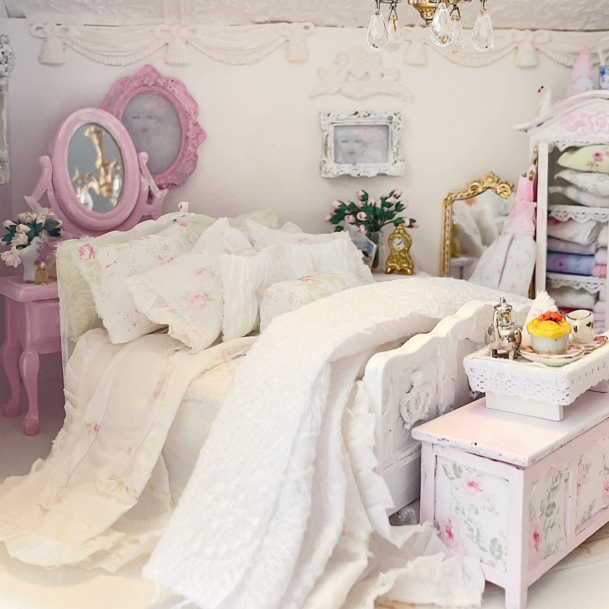 Chantallena Doll House Six whispering petals bed 1:12 Scale Dressed Dollhouse Bed with Breakfast Tray- Twining Roses |Chantallena