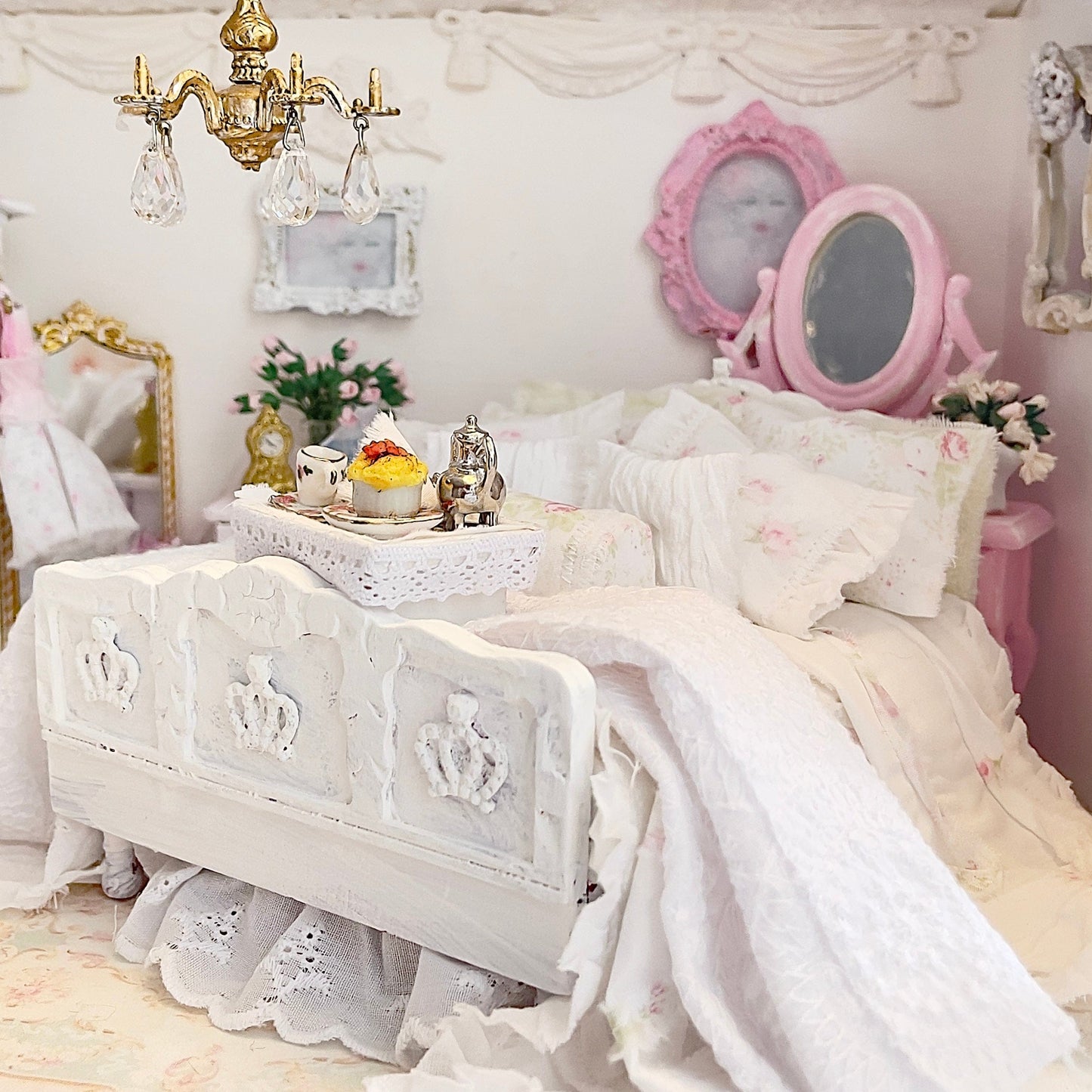 Chantallena Doll House Six whispering petals bed 1:12 Scale Dressed Dollhouse Bed with Breakfast Tray- Twining Roses |Chantallena
