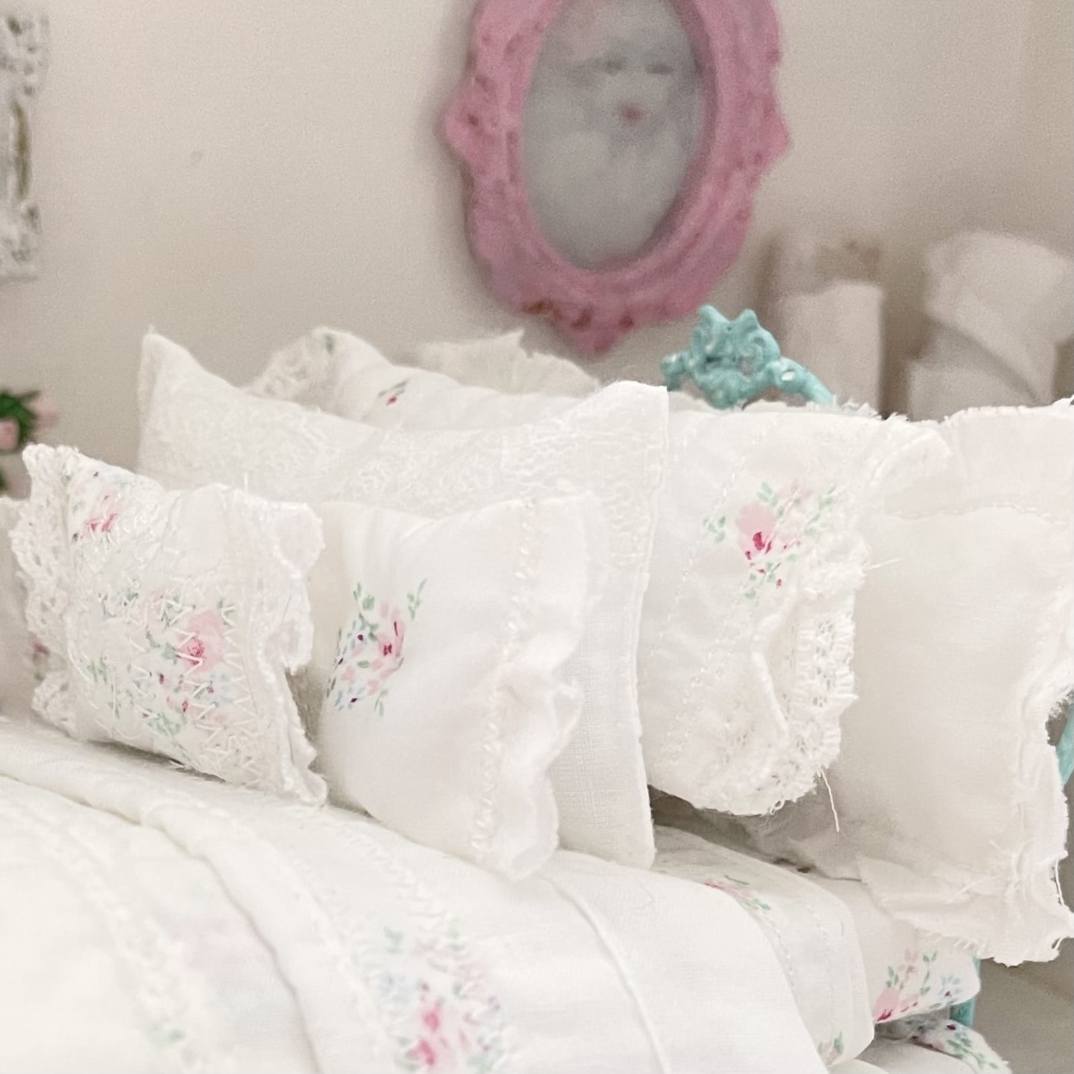 Chantallena Doll House Six whispering petals bed 1:12 Scale Dressed Dollhouse Wrought Iron Bed - Lace Sonnet| Chantallena