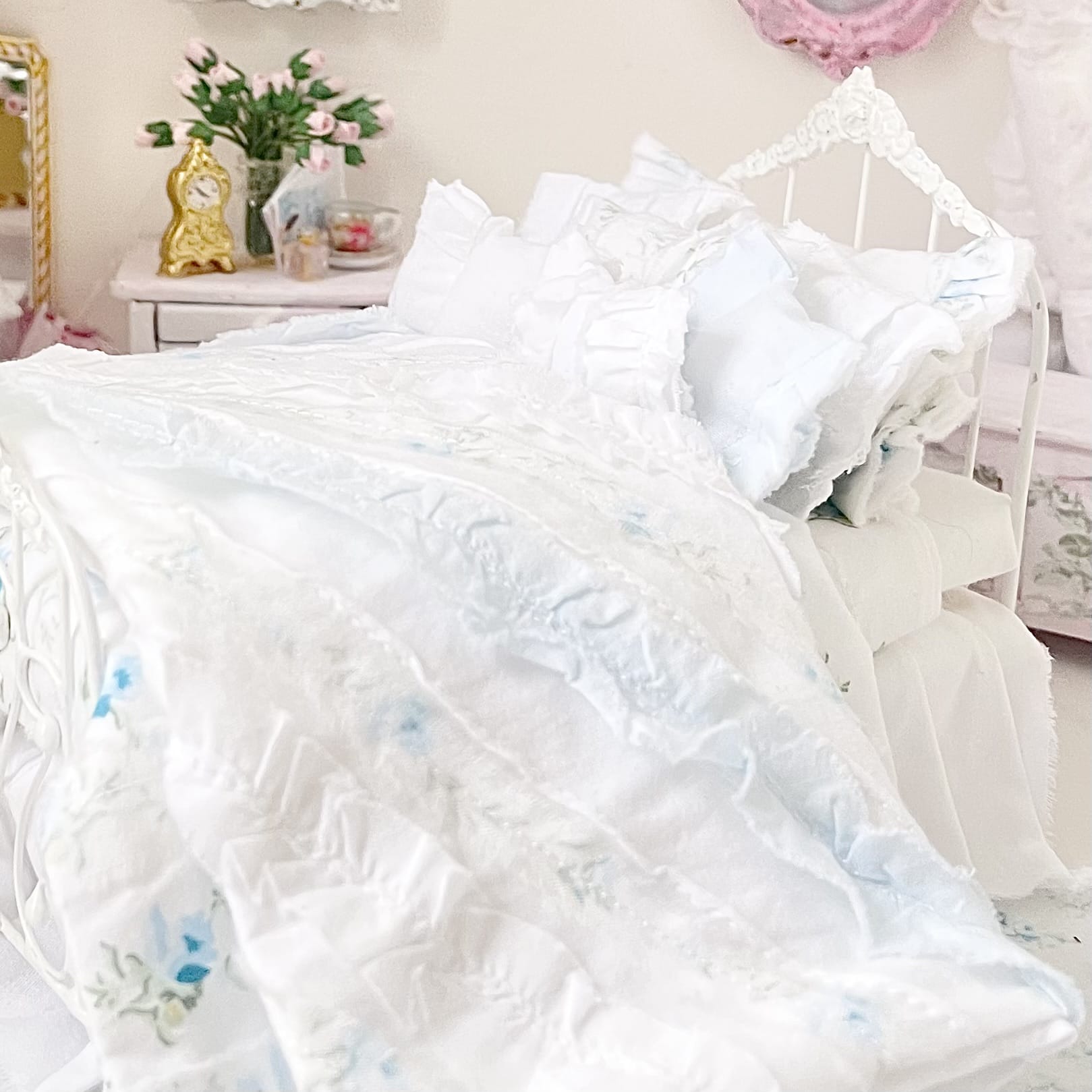 Chantallena Doll House Six whispering petals bed 1:12 Scale Dressed Dollhouse Wrought Iron Bed- Softly Told| Chantallena