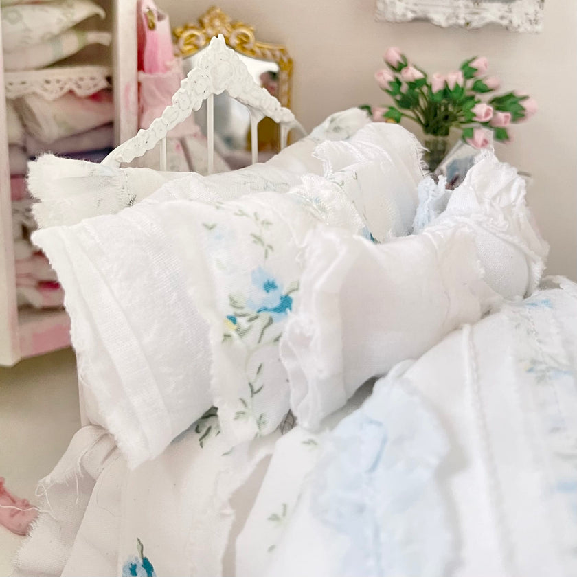 Chantallena Doll House Six whispering petals bed 1:12 Scale Dressed Dollhouse Wrought Iron Bed- Softly Told| Chantallena