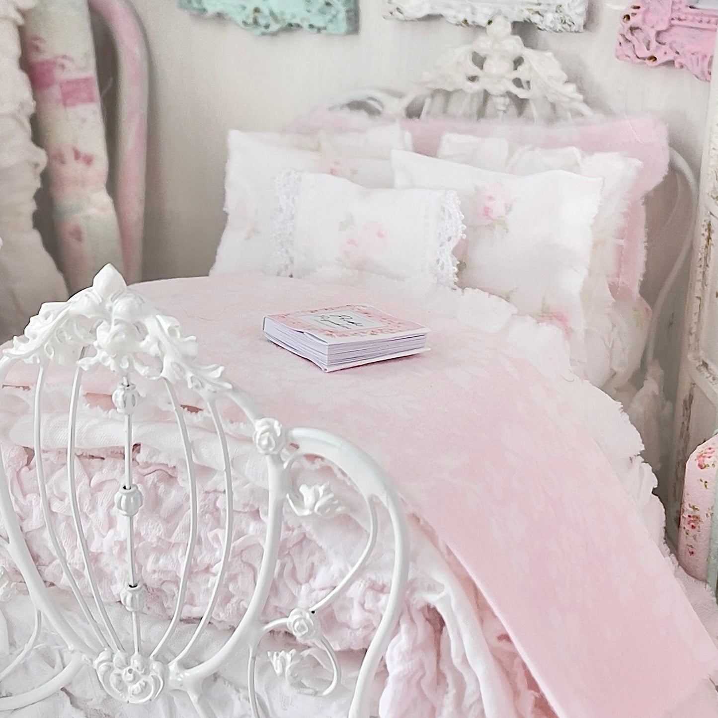 Chantallena Doll House Six whispering petals bed Quiet 1:12 Scale Dressed Dollhouse Bed - The Quiet Rose | Chantallena