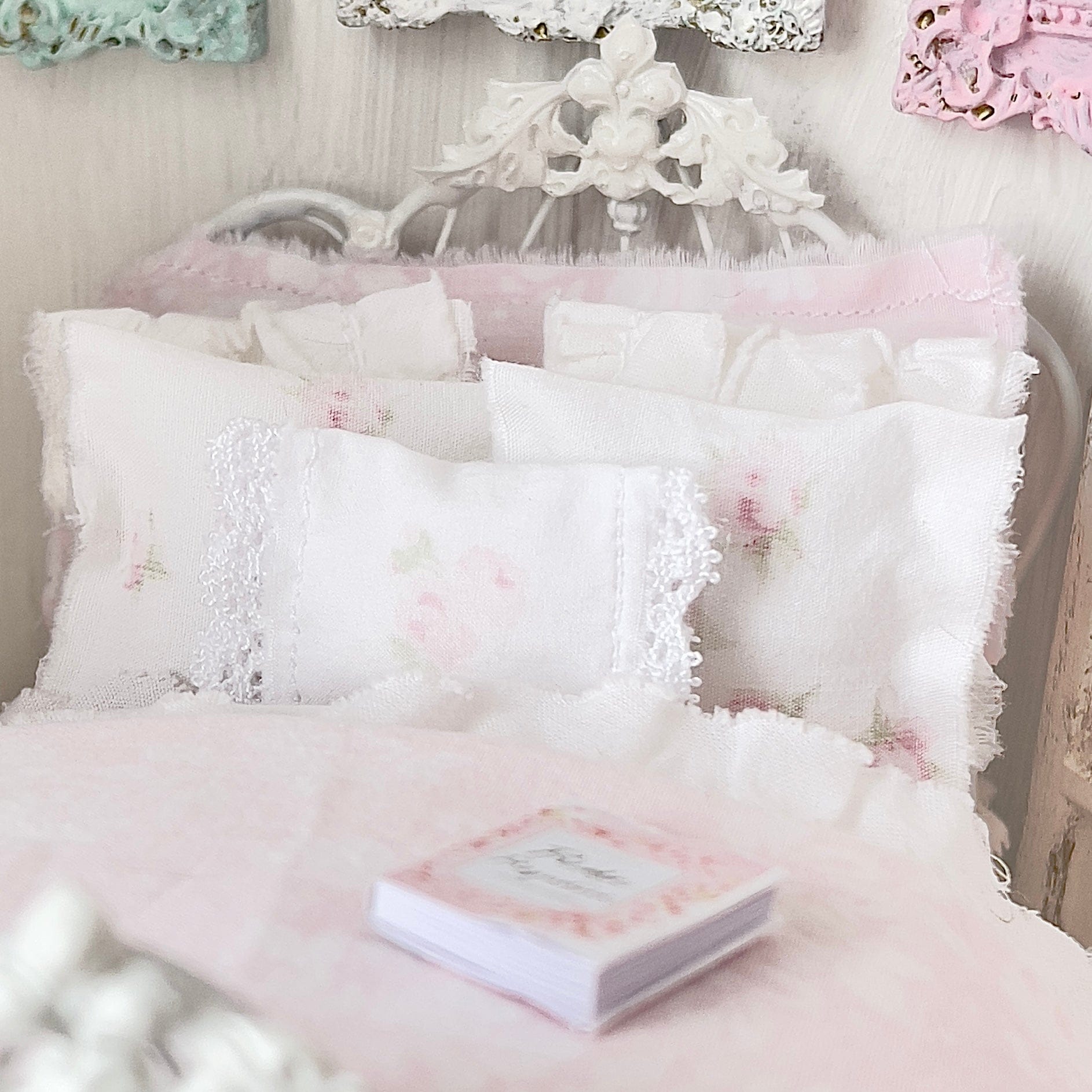 Chantallena Doll House Six whispering petals bed Quiet 1:12 Scale Dressed Dollhouse Bed - The Quiet Rose | Chantallena