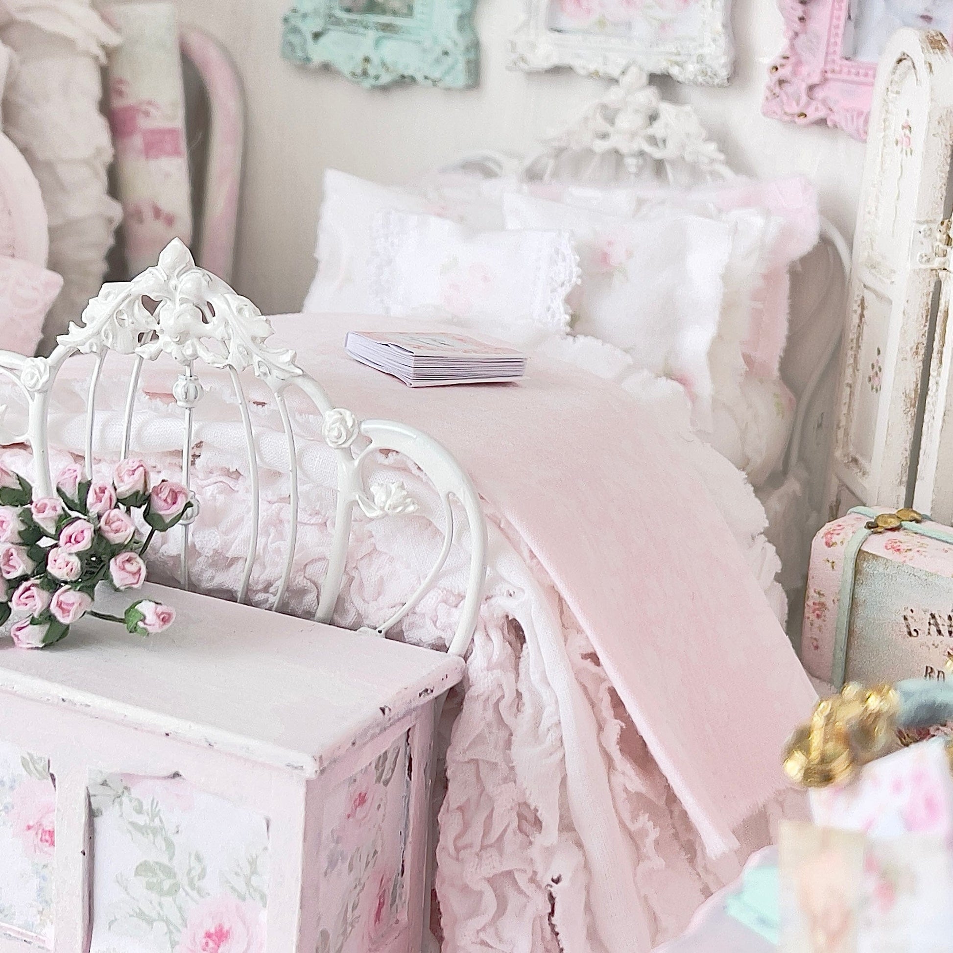 Chantallena Doll House Six whispering petals bed Quiet 1:12 Scale Dressed Dollhouse Bed - The Quiet Rose | Chantallena