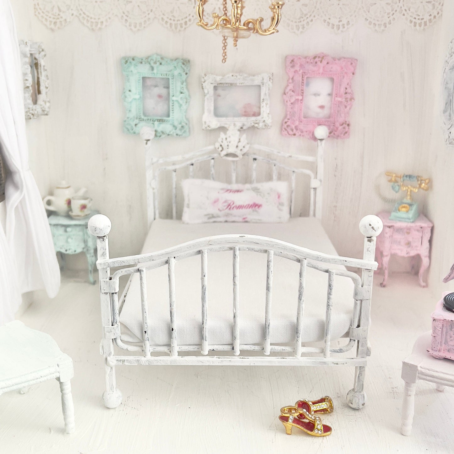 Chantallena Doll House White Distressed Painted Metal with Crown Double Bed- 1:12 Scale |Bare Romance