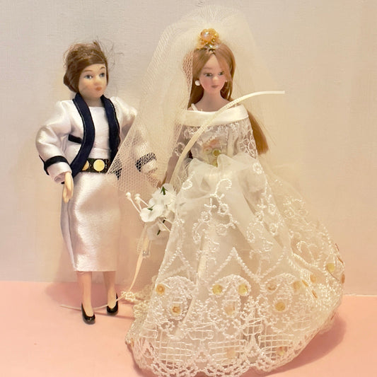 CHANTALLENA Doll Mélange| Bride Doll and Aunt Vivian Female 1:12 Scale Dollhouse Dolls