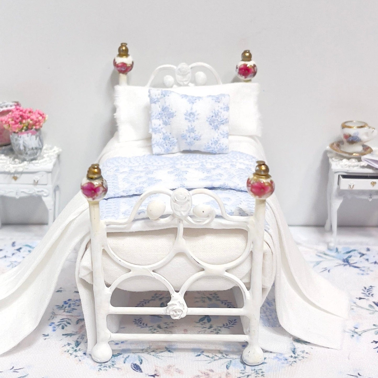 CHANTALLENA Dollhouse Accessories 1:24 Scale | Five Piece Blue Embroidered Cotton Dollhouse Bedding Set | Petite Abigail