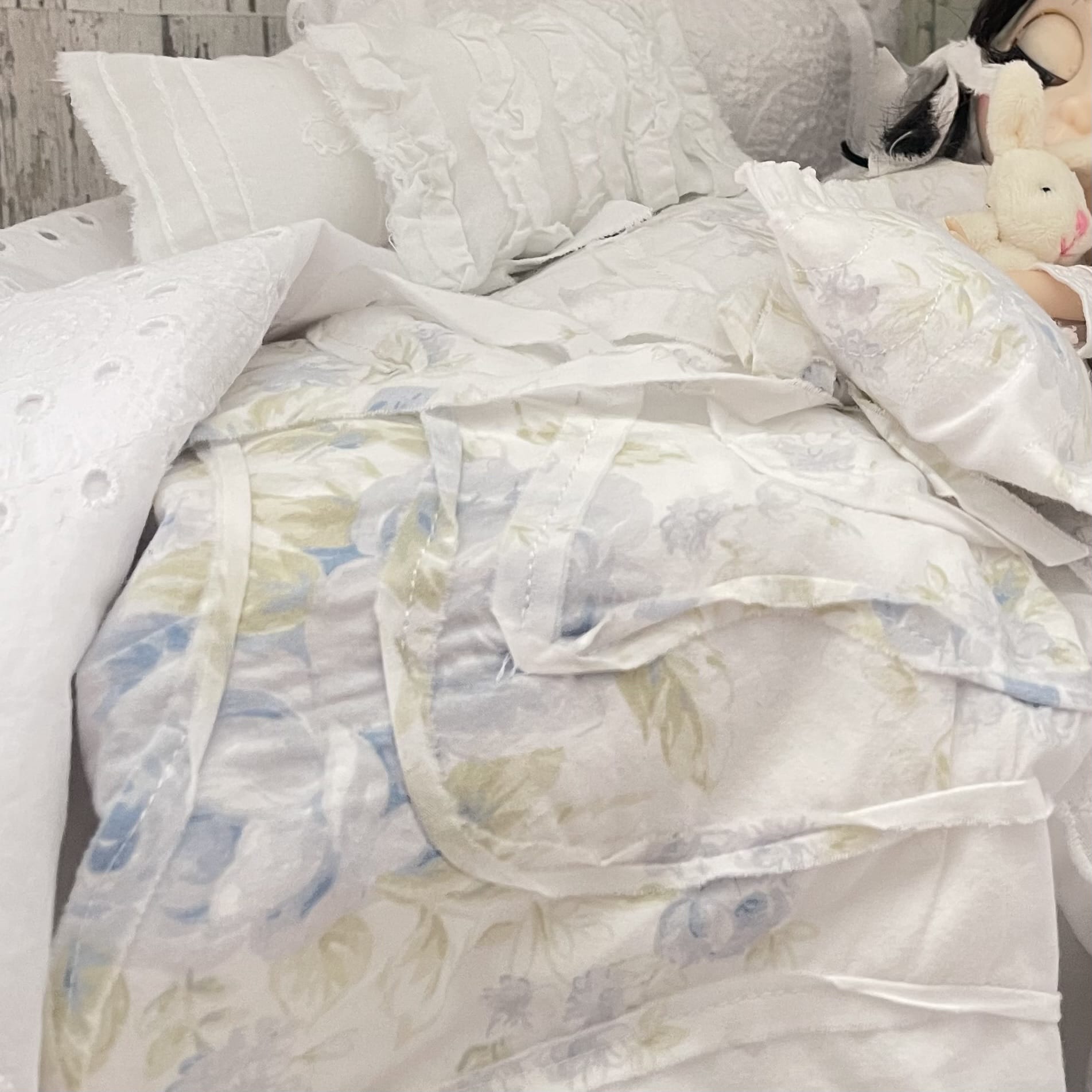 Chantallena fashion doll bedding 1:6 Scale-Spring Willow |Blue Shabby Roses Cotton Bedding Set |Bedtime Story