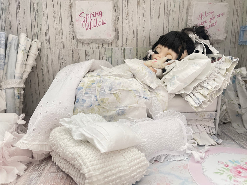 Chantallena fashion doll bedding 1:6 Scale-Spring Willow |Blue Shabby Roses Cotton Bedding Set |Bedtime Story
