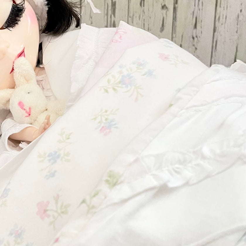 Chantallena fashion doll bedding 1:6 Scale-Spring Willow |White Lightly Textured Cotton Bedding Set | Dinah (Copy 2)