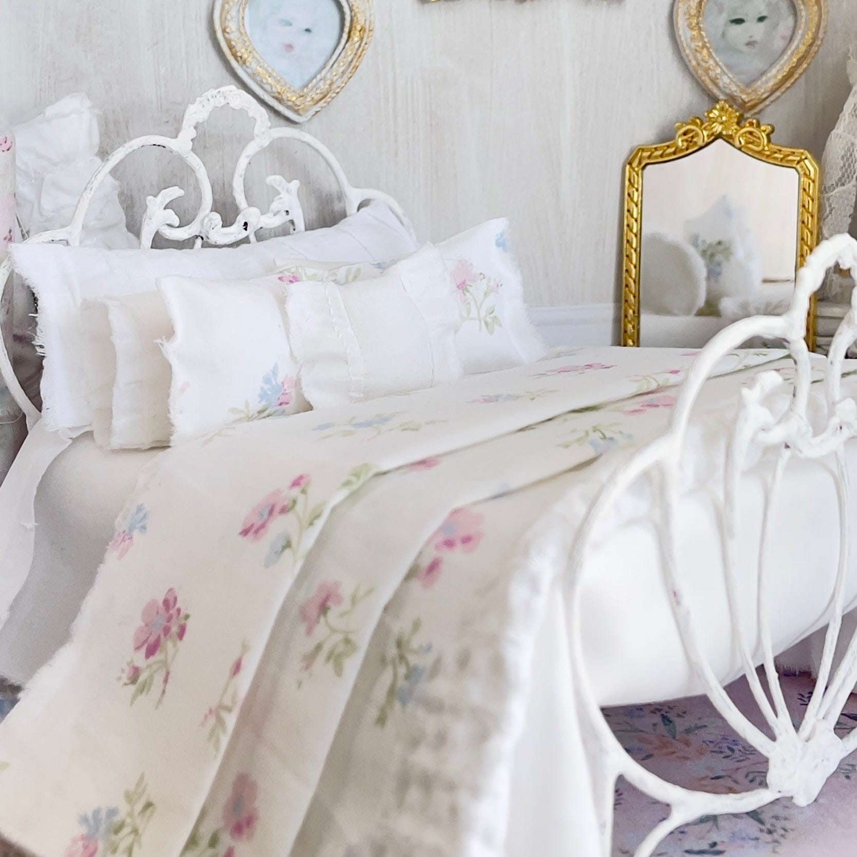Chantallena Forever in bloom bedding sets 1:12 Scale Dollhouse Bedding Set- Demi Forever in Bloom Shabby Pastel Wildflowers | Chantallena