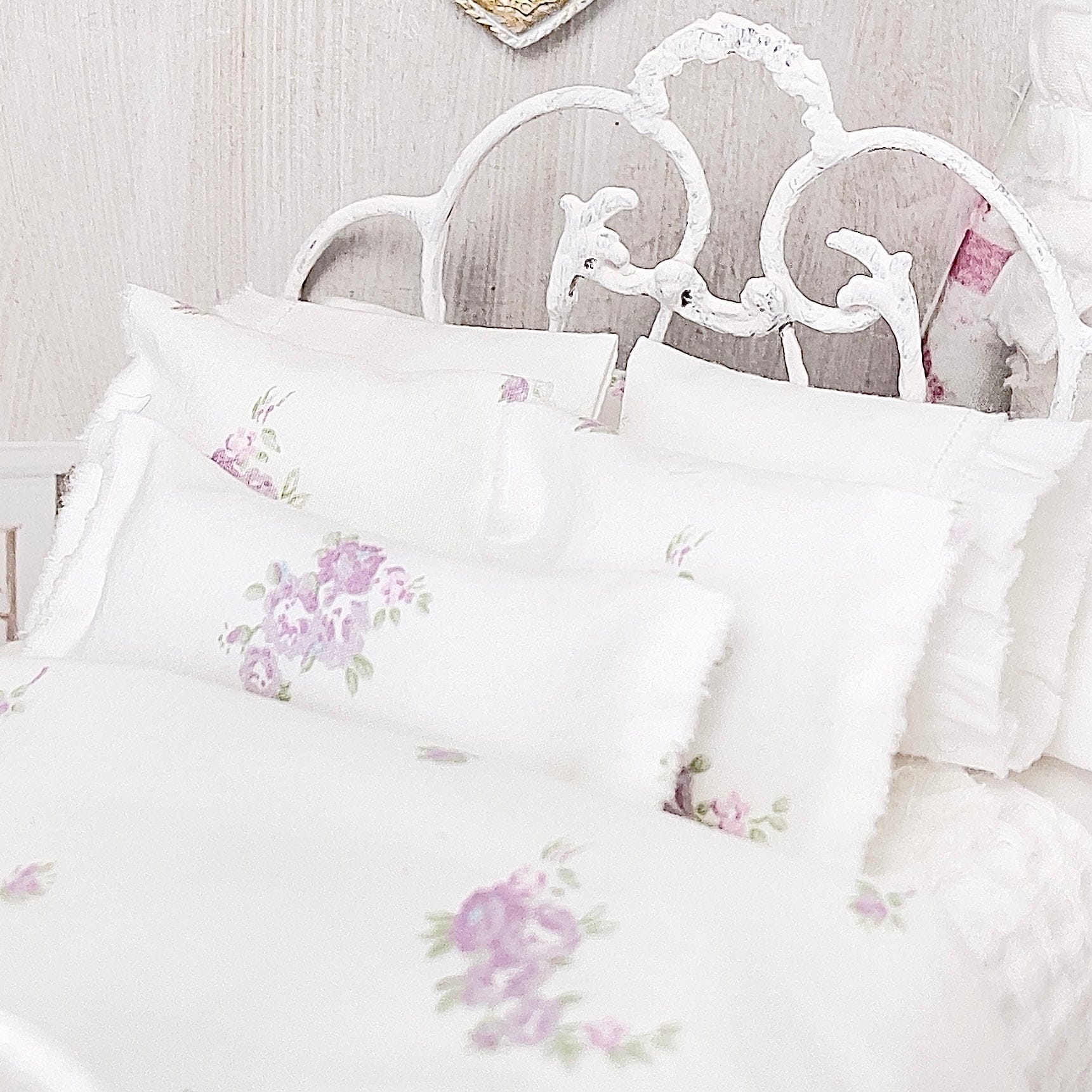 Chantallena Forever in bloom bedding sets 1:12 Scale Dollhouse Bedding Set- June Forever in Bloom Lavender Roses | Chantallena
