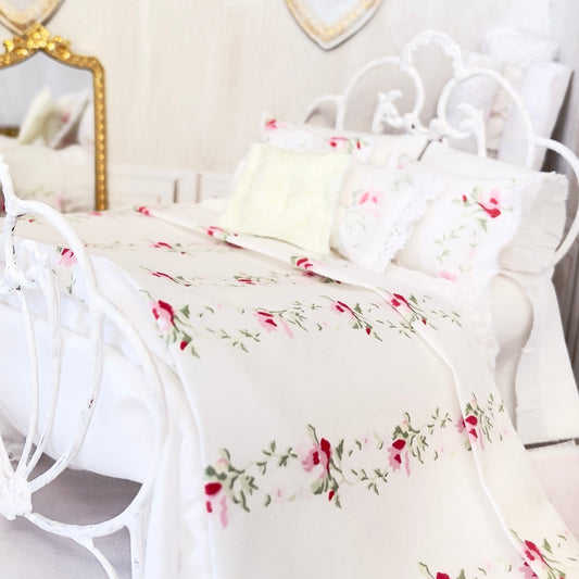 Chantallena Forever in bloom bedding sets Single/Twin (8 in by 8 in) 1:12 Scale Dollhouse Bedding Set- Tilly Forever in Bloom Shabby Rose Trellis | Chantallena