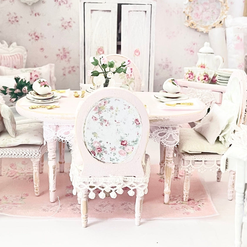 Chantallena Furniture 1:12 Scale Dollhouse Shabby Dining Table with Four Chairs- Seventh Petal Painted Furniture | Chantallena