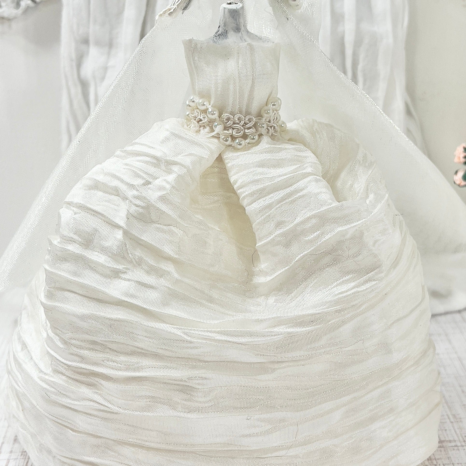 CHANTALLENA Off white Bridal Gown on Dress Form| Brianna- Sleeveless Off White Crinkled Taffeta|House of Chantalle