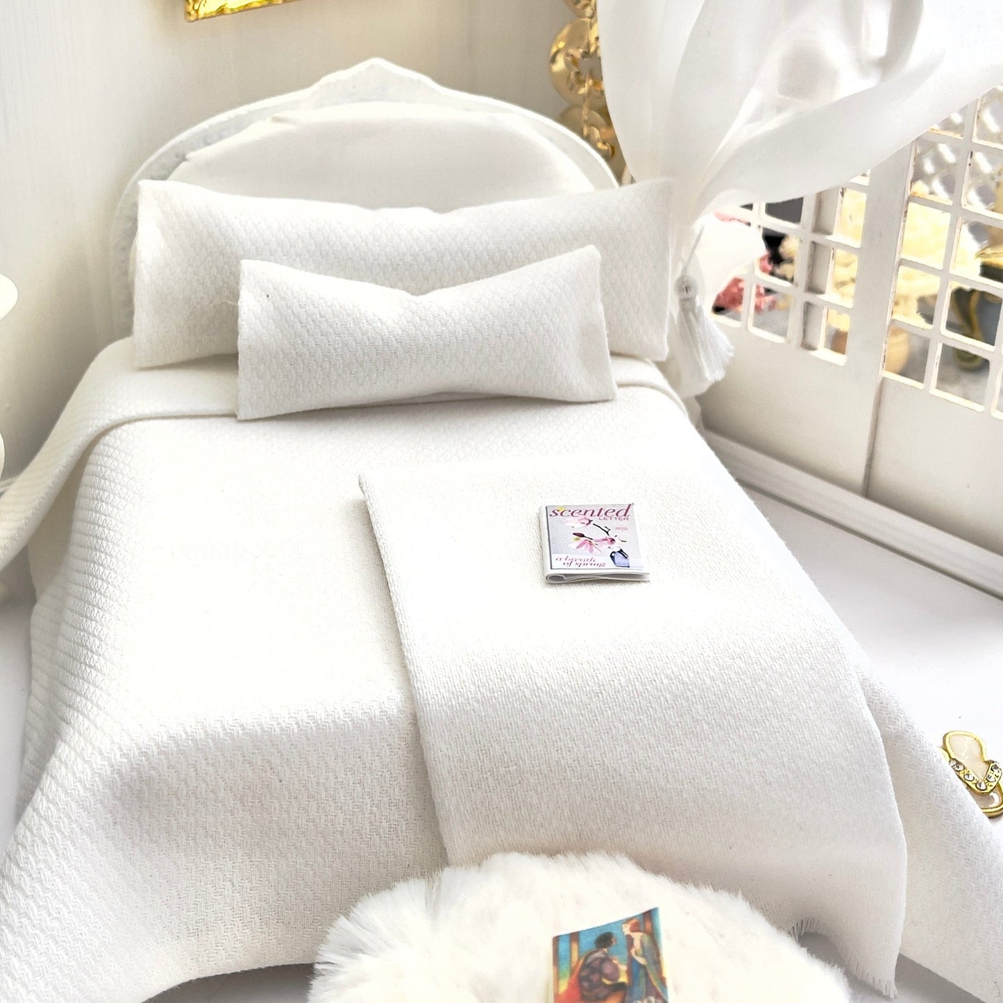 Chantallena White Bed Linens Boundless White | Textured White Cotton 1:12 Scale Bedding Set with Matching Throw| Modern Zen