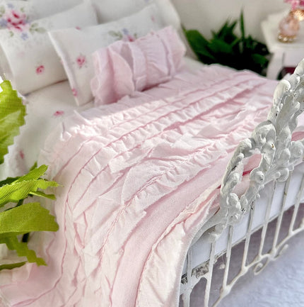 Chantallena White Bed Linens Maria-Pink Roses with Ruffled Throw Dollhouse Bedding Set-1:12 Scale| Forever in Bloom |Chantallena