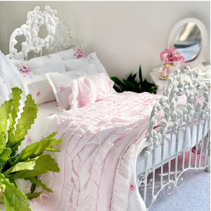 Chantallena White Bed Linens Maria-Pink Roses with Ruffled Throw Dollhouse Bedding Set-1:12 Scale| Forever in Bloom |Chantallena