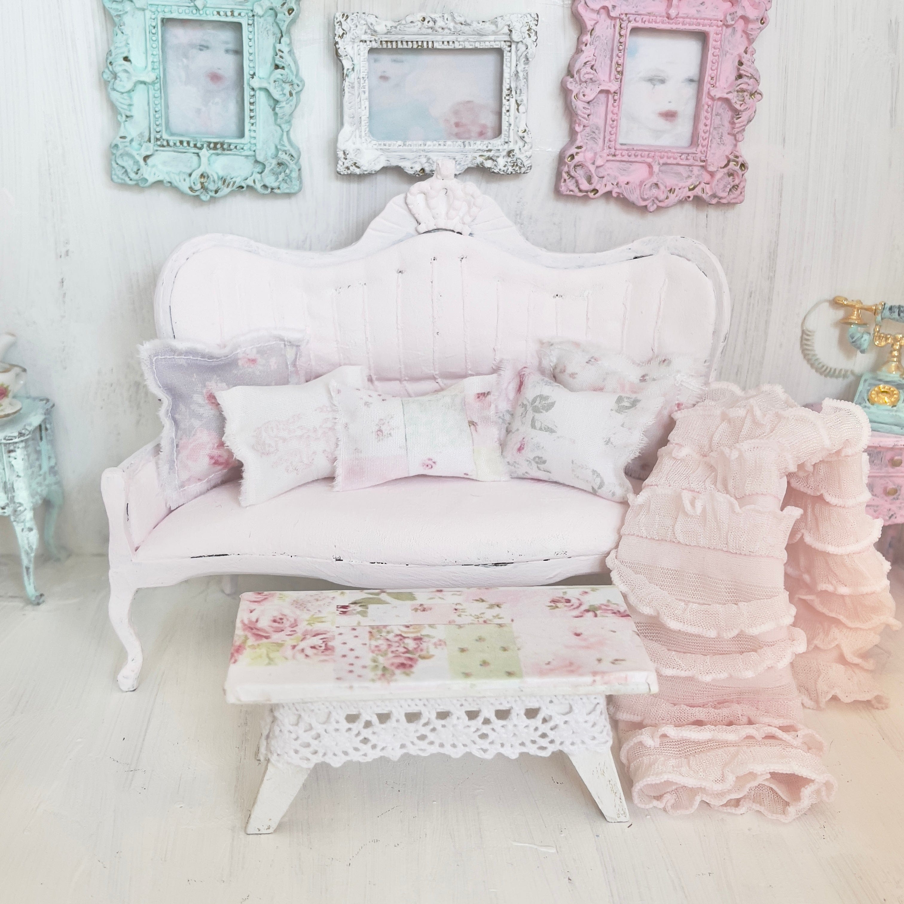 Chantallena White Bed Linens Pink Painted Vintage Look Sofa with Decoupaged Table| Painted Petals Furniture