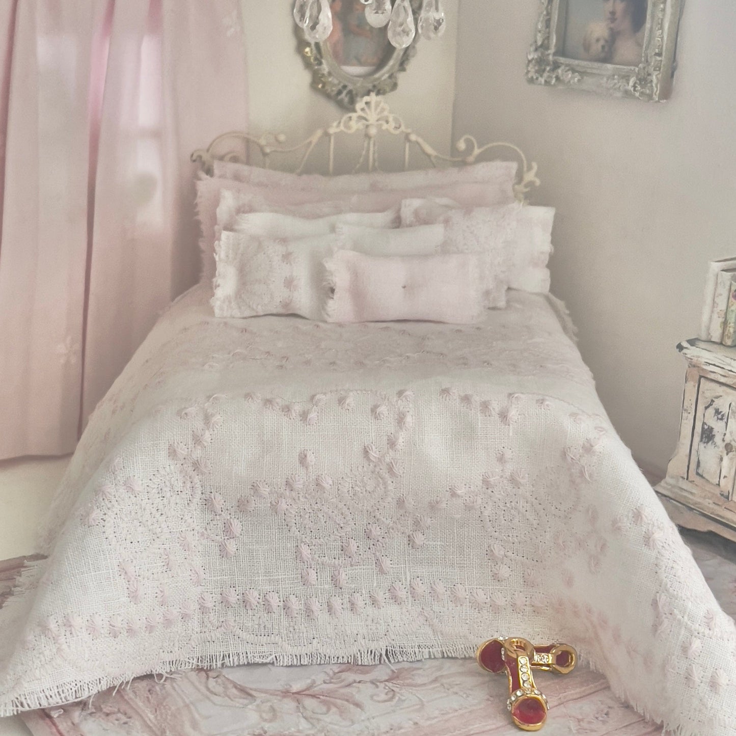 Chantallena White Bed Linens Tattered Romance | White Linen with Pink Embroidery Set | Eva