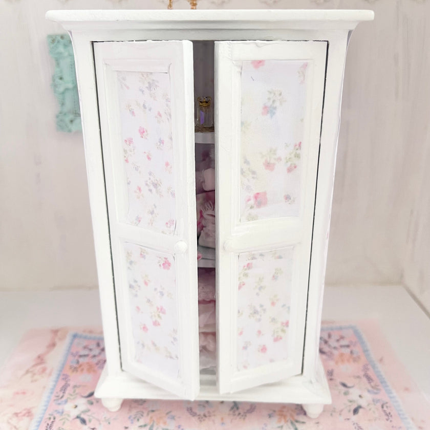 Chantallena White Bed Linens White Decoupaged Hutch with Shabby Linens-1:12 Scale |Painted Petals Furniture |Chantallena