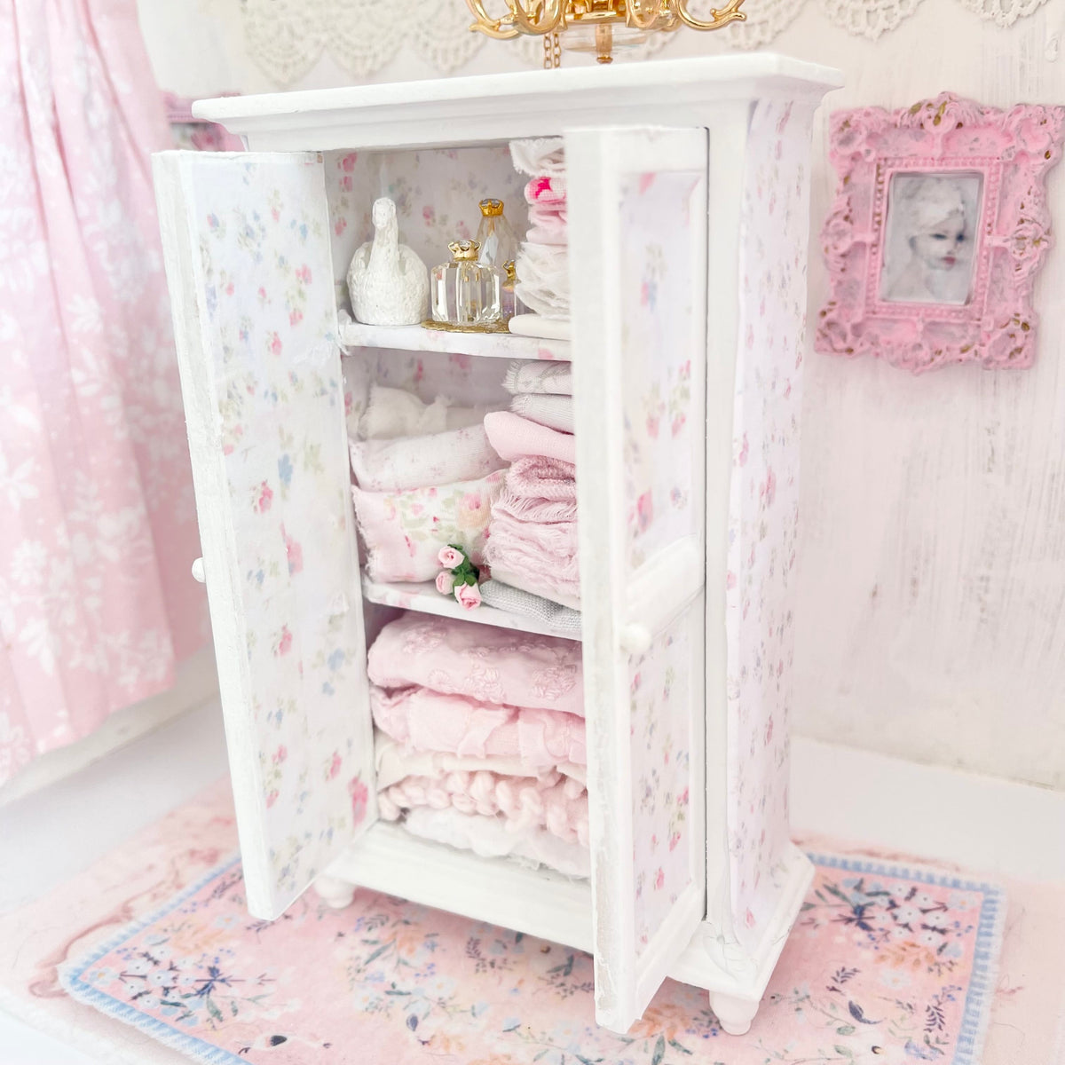 Chantallena White Bed Linens White Decoupaged Hutch with Shabby Linens-1:12 Scale |Painted Petals Furniture |Chantallena