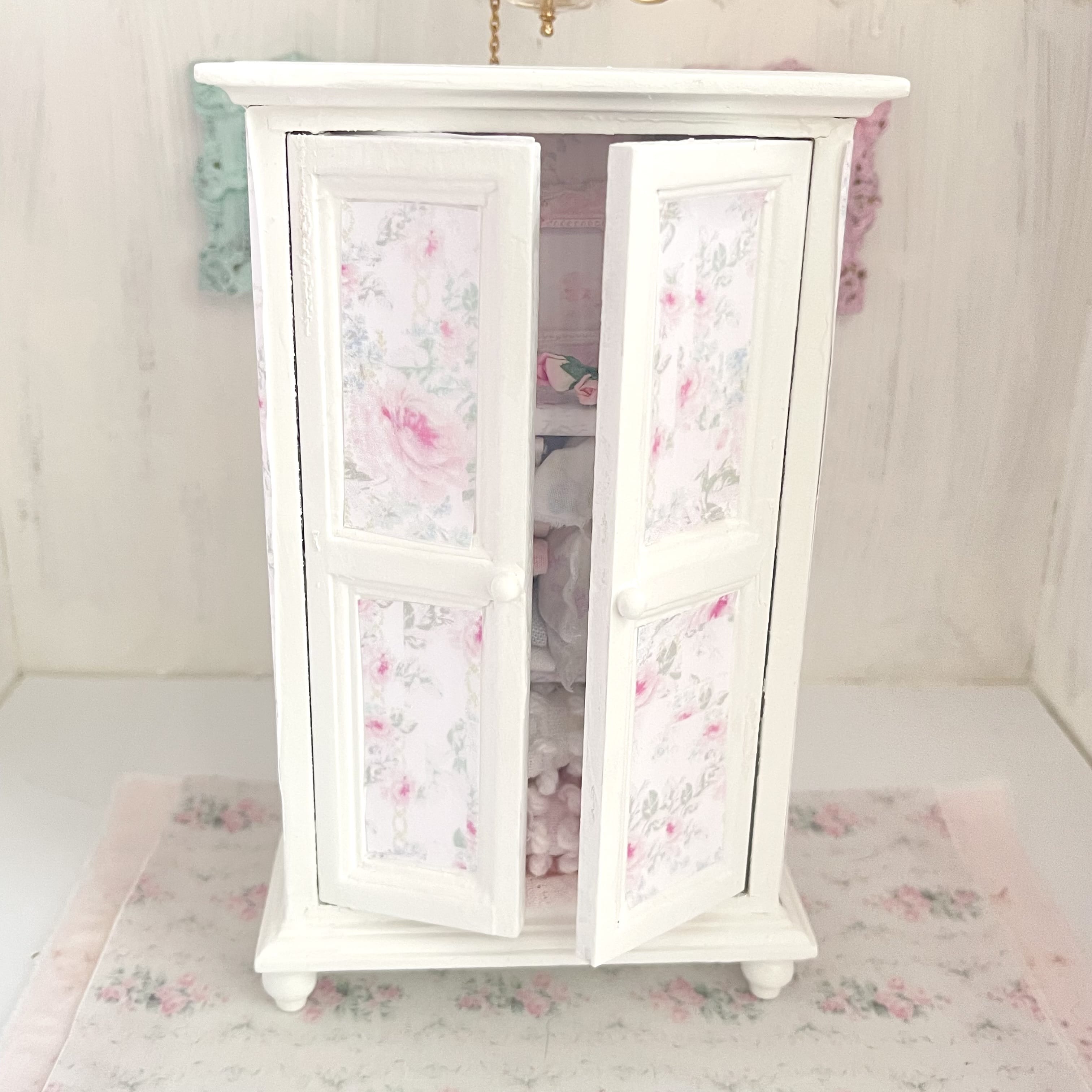 Chantallena White Bed Linens Wooden Shabby White Distressed Armoire with Linens-1:12 Scale |Painted Petals Furniture |Chantallena