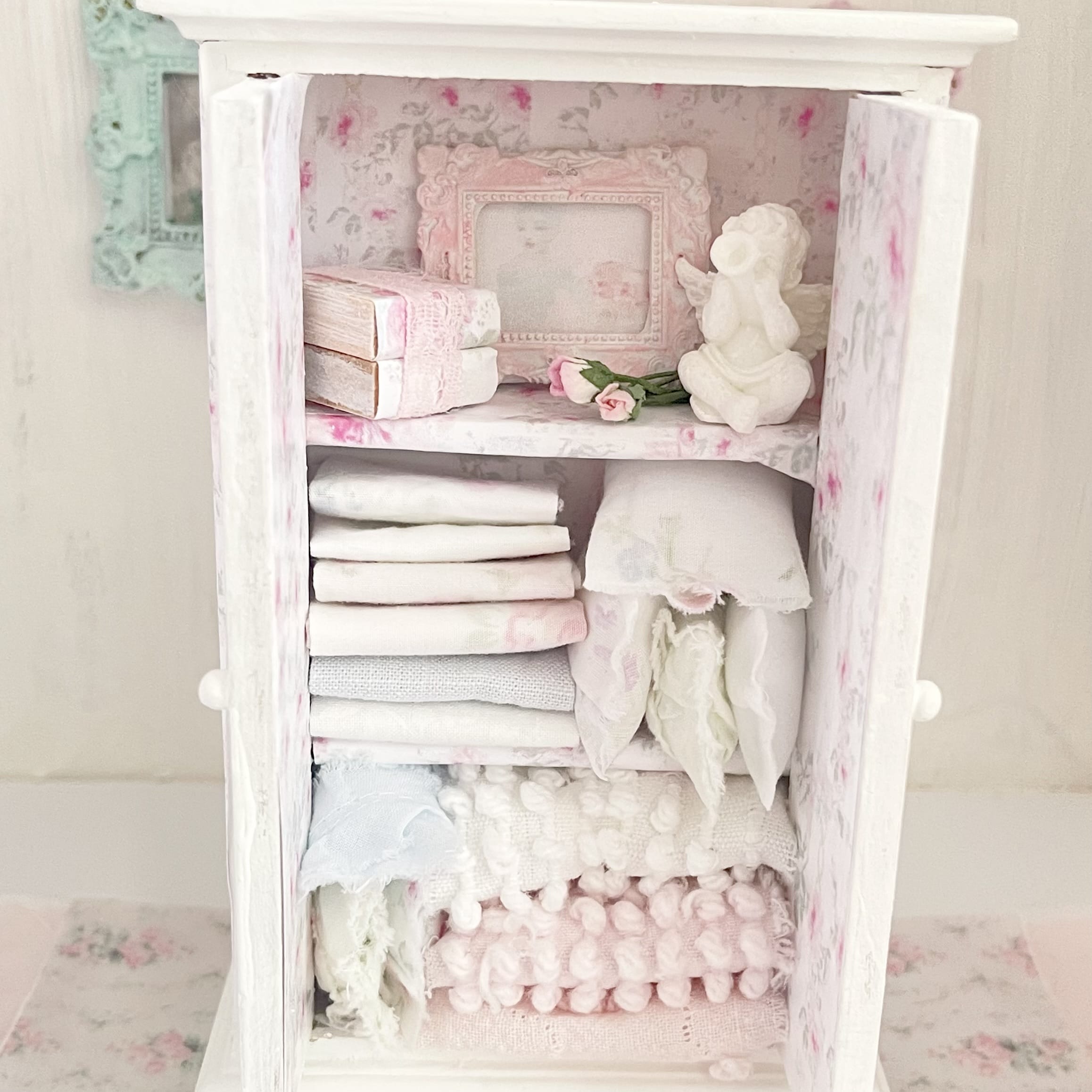 Chantallena White Bed Linens Wooden Shabby White Distressed Armoire with Linens-1:12 Scale |Painted Petals Furniture |Chantallena