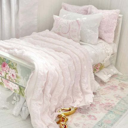 Etsy 1:12 Scale White Wood Decoupaged Pink Roses Dressed Dollhouse Bed with White Bedding,  Romantic Dollhouse Furniture and Miniatures