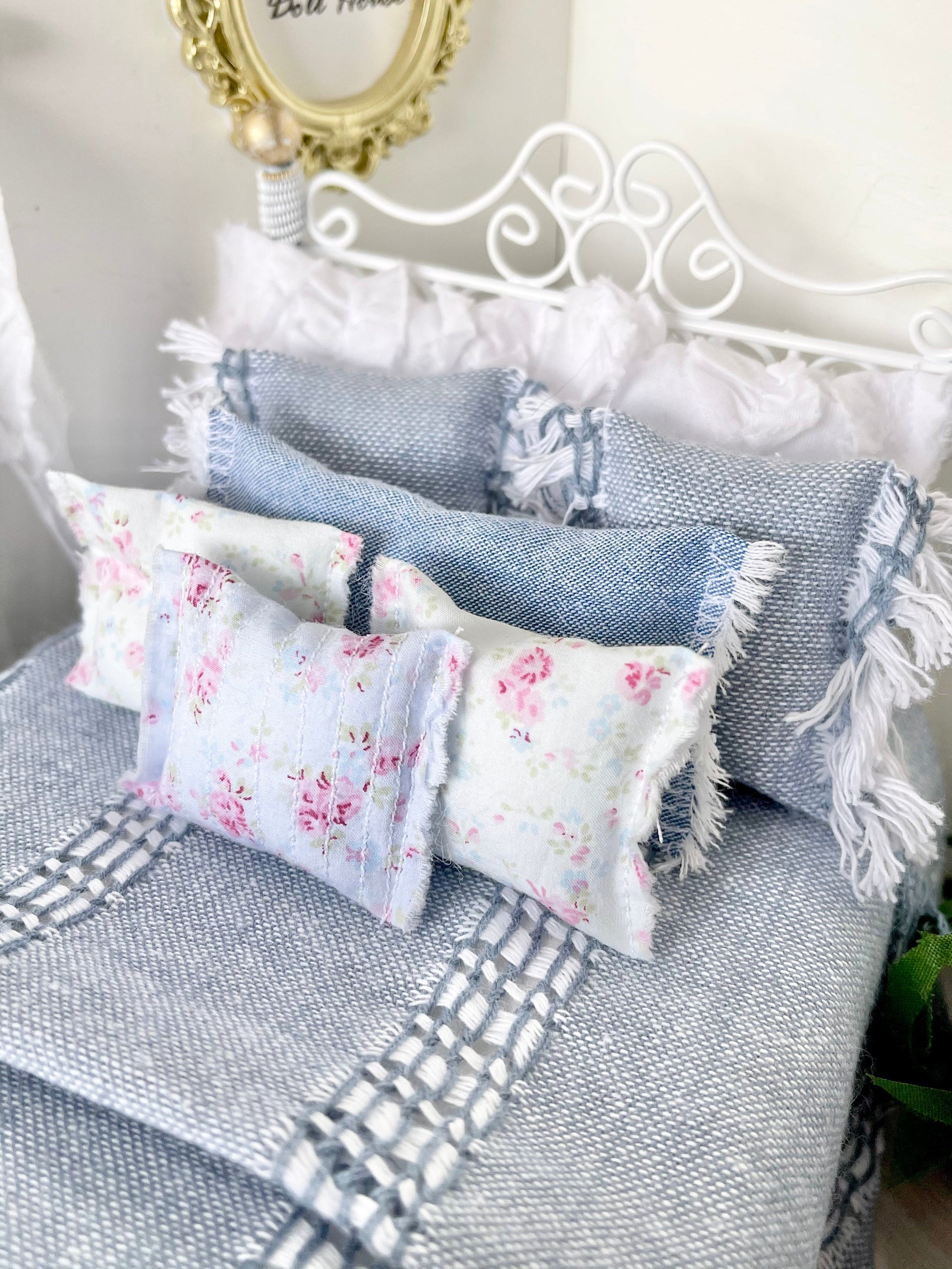 Chantallena Doll House Bedding Country Weekend - Raw Edged Blue Denim Single Bedding Set with Shabby Floral Pillows | Lillian Blue