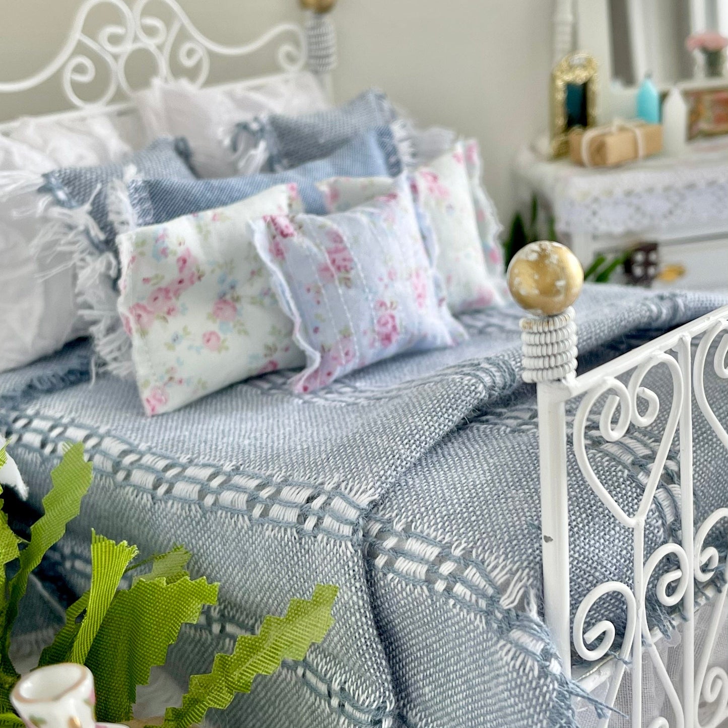 Chantallena Doll House Bedding Double Country Weekend - Raw Edged Blue Denim Single Bedding Set with Shabby Floral Pillows | Lillian Blue