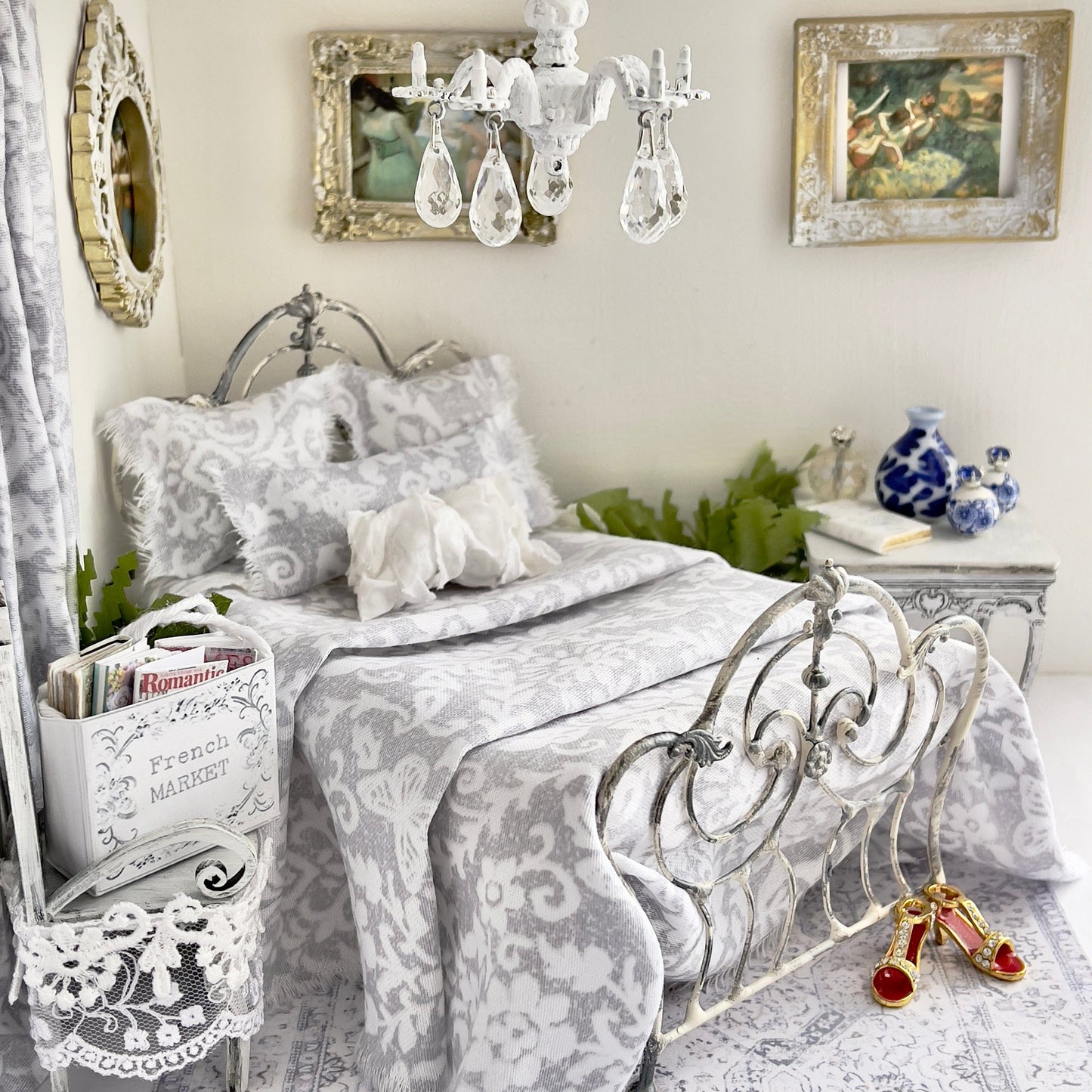 Chantallena Doll House Bedding Simply Lena | Grey and White Printed Cotton Set | Sarita