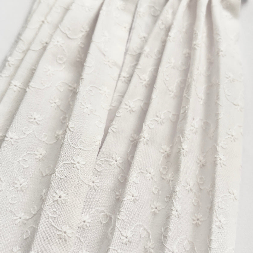 Chantallena Doll House Dollhouse Accessories CURTAINS - White Petite Eyelet 2 Panel Cotton Curtains | White Petite Eyelet | Soft Furnishings